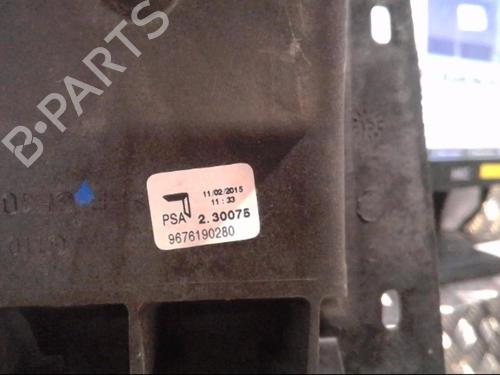 Gear lever PEUGEOT 208 I (CA_, CC_) 1.4 HDi | BP13864891M90 