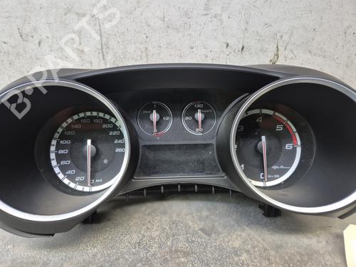 Used Instrument cluster ALFA ROMEO GIULIETTA (940_) 2.0 JTDM (940FXE1A, 940FXG11) (170 hp) 30824513