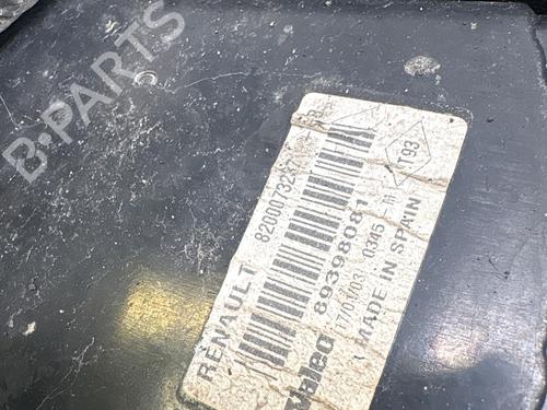 Used Right taillight Right taillight RENAULT MEGANE II (BM0/1_, CM0/1_) [2001-2012] 38607535 38607535