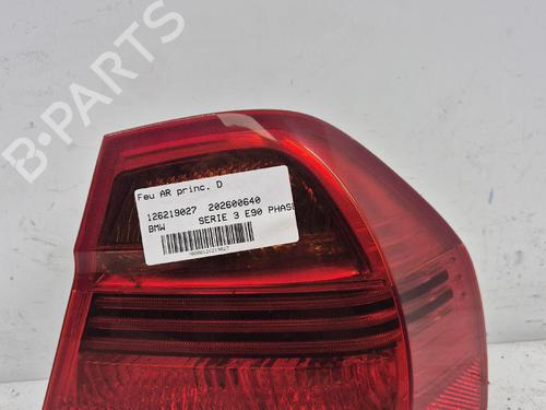 Right taillight BMW 3 (E90) 320 d | BP36834360C35 - Image 4