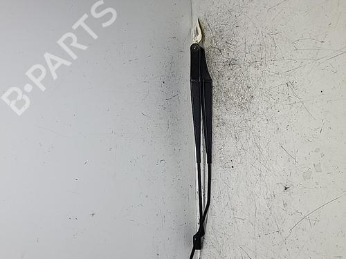 Used Front windshield wiper arm Front windshield wiper arm VW TOURAN (1T3) 2.0 TDI (140 hp) 36509958 36509958