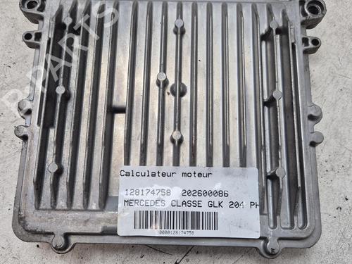 Used Engine control unit (ECU) Engine control unit (ECU) 37648871 37648871