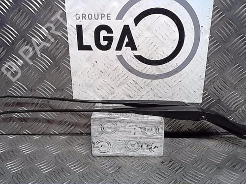Used Front windshield wiper arm DACIA SANDERO II TCe 90 (B8M1, B8MA, B8AC) (90 hp) 14559801