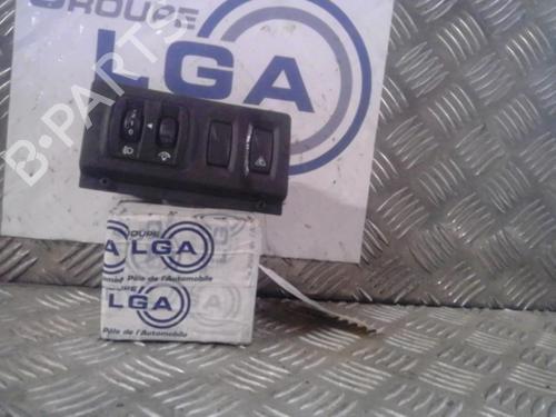 Used Headlight switch RENAULT LAGUNA III (BT0/1) 1.5 dCi (BT00, BT0A, BT0T, BT1J) (110 hp) 14550817
