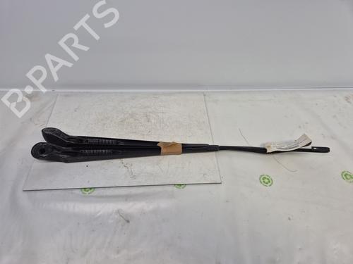 front-windshield-wiper-arm-citroen-xsara-picasso-n68-1999-2000-2001-2002-2003-2004-2005-2006-2007-2008-2009-2010-2011-2012-31151463 main image