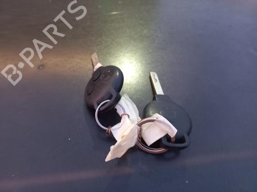 Left taillight SMART FORTWO Coupe (451) 1.0 Turbo (451.332) | BP30092300C34