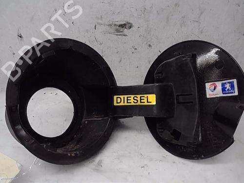 Fuel flap PEUGEOT 3008 I MPV (0U_) 1.6 HDi | BP13839383C131 