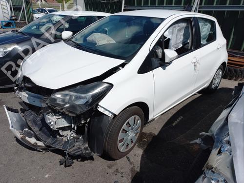 Brugte TOYOTA YARIS (_P13_)  1.0 (KSP130_, KSP130)  4634495