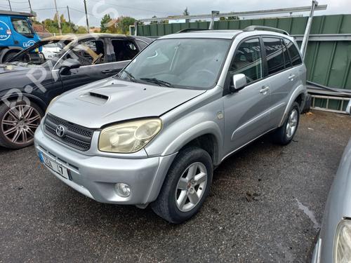 Brugte TOYOTA RAV 4 II (_A2_) 2.0 D 4WD (CLA20_, CLA21_, CLA20R, CLA21R) 4824028