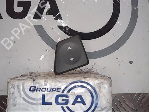 Used Right front window switch FIAT 500 (312_) 1.2 (312AXA1A) (69 hp) 13863212