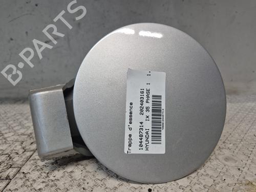 Used Fuel flap HYUNDAI ix35 (LM, EL, ELH) 1.7 CRDi (116 hp) 24991836