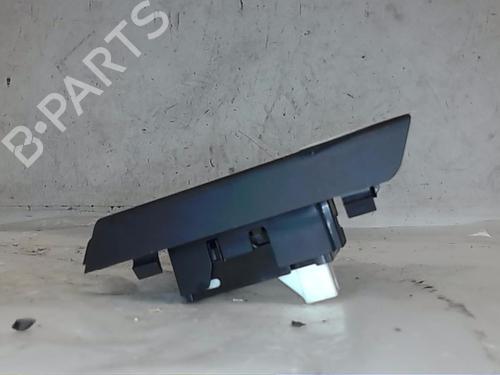 Used Right front window switch TOYOTA AURIS (_E18_) 1.8 Hybrid (ZWE186_, ZWE186R) (136 hp) 20507690