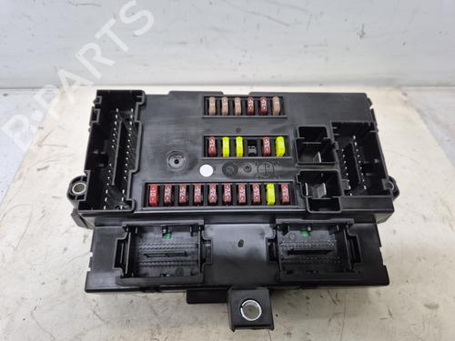 Used Fuse box Fuse box PEUGEOT BOXER Van 2.0 BlueHDi 160 (163 hp) 33210935 33210935