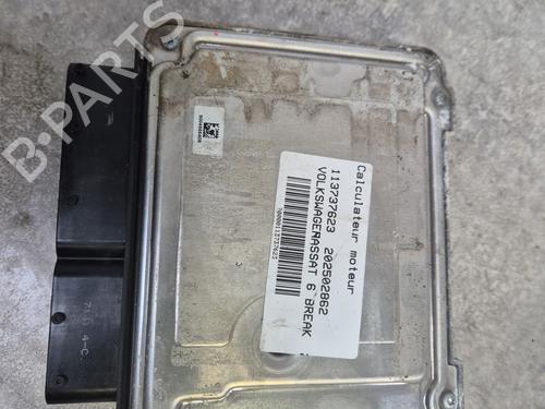 Engine control unit (ECU) VW PASSAT B7 Variant (365)  | BP29985212M57