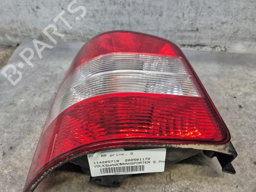 Used Left taillight VW TRANSPORTER T5 Van (7HA, 7HH, 7EA, 7EH) 2.0 TDI (140 hp) 29872199
