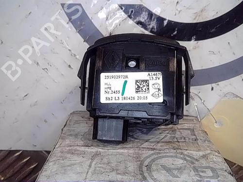 Headlight switch RENAULT MEGANE IV Hatchback (B9A/M/N_)  | BP14556316I24 