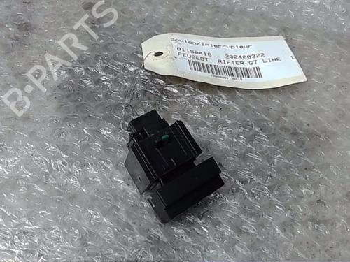 Switch PEUGEOT RIFTER 1.5 BlueHDi 130 | BP16827612I30