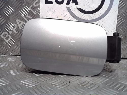 Fuel flap MERCEDES-BENZ C-CLASS (W204) C 220 CDI (204.002) | BP13850459C131 