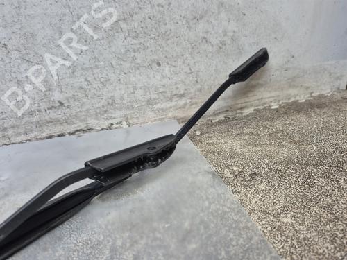 Front windshield wiper arm RENAULT CLIO IV (BH_) 1.5 dCi 90 | BP30798108C143