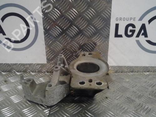 Used Engine mount RENAULT KANGOO Express (FW0/1_) [2008-2025]  14549907