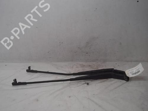 Used Front windshield wiper arm PEUGEOT 407 Coupe (6C_) 2.0 HDi (136 hp) 16567370