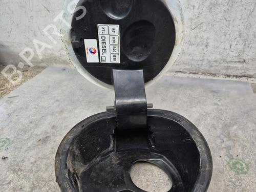 Fuel flap PEUGEOT 208 I (CA_, CC_) 1.5 BlueHDI 100 | BP29758350C131