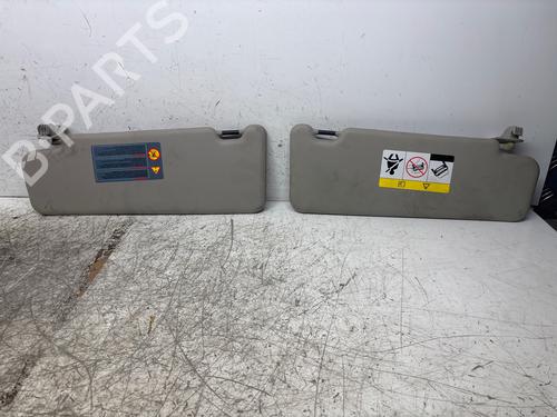 Used Left sun visor Left sun visor 39572271 39572271
