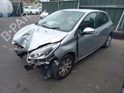 Brugte PEUGEOT 208 I (CA_, CC_)  1.2 VTI 82  4573649