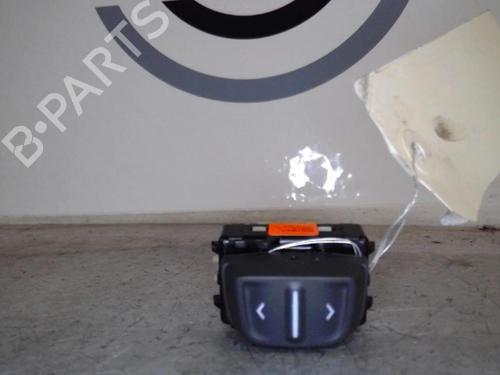 Used Left front window switch DACIA SANDERO II 1.5 dCi (90 hp) 13866922