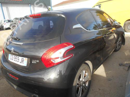 Fuse box PEUGEOT 208 I (CA_, CC_) 1.6 HDi | BP16567978E1 