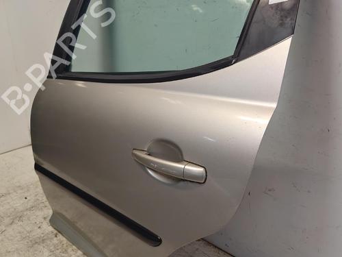 Used Left rear door Left rear door 38570394 38570394