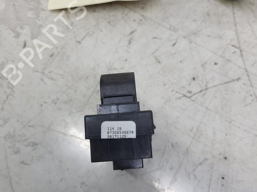 Used Right rear window switch Right rear window switch FIAT TIPO Estate (356_, 357_) 1.6 D (356WXG1B) (120 hp) 34572402 34572402