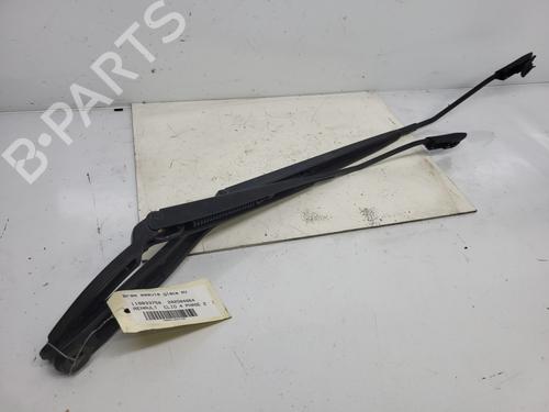 front-windshield-wiper-arm-renault-clio-iv-bh_-2012-2013-2014-2015-2016-2017-2018-2019-2020-2021-33210312 main image