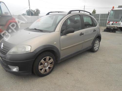 Interior roof light CITROËN C3 I (FC_, FN_) 1.4 16V HDi | BP13867611I8 