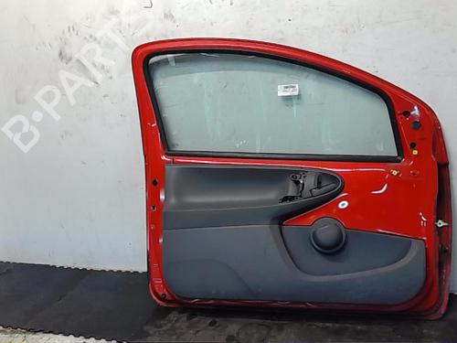 Left front door PEUGEOT 107 (PM_, PN_) 1.4 HDi | BP21011117C2 