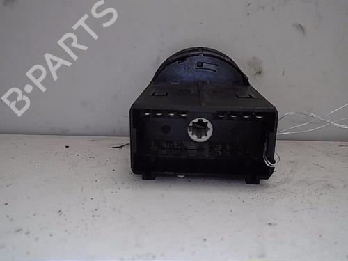 Used Headlight switch VW POLO (9N_, 9A_) 1.4 TDI (70 hp) 14570834
