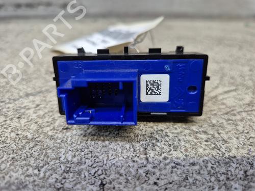 Switch PEUGEOT 208 I (CA_, CC_) 1.2 VTi 68 / PureTech 68 | BP27642751I30
