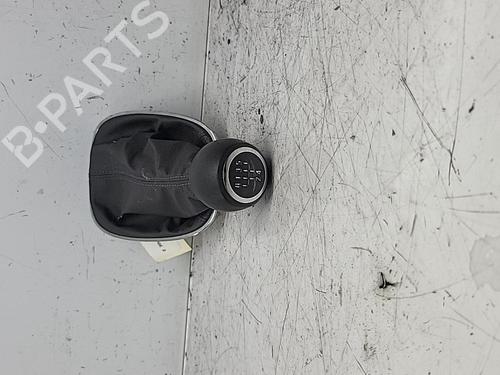 shift-knob-opel-corsa-d-s07-2006-2007-2008-2009-2010-2011-2012-2013-2014-2015-36482370 main image