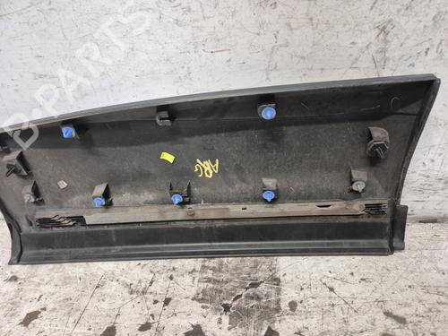 Door moulding trim PEUGEOT 3008 II SUV (MC_, MR_, MJ_, M4_) 1.5 BlueHDi 130 | BP29550497C150 