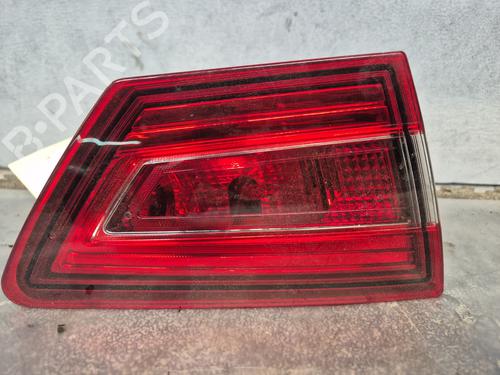 Achterlicht kofferdeksel achterklep links RENAULT CLIO IV (BH_) 0.9 TCe 90 (BHNF, BHMA, BHMH, BHJK, BHJR) (90 hp) 30867999