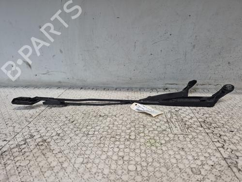 Used Front windshield wiper arm FIAT 500 (312_) 1.3 D Multijet (312AXB1A) (75 hp) 30924430