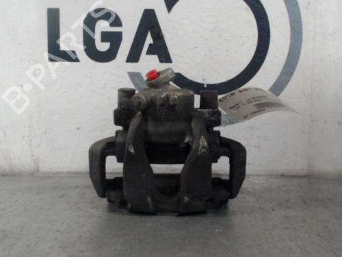 Used Right front brake caliper RENAULT CLIO III Hatchback Van (SB_, SR_) [2005-2025]  14520538