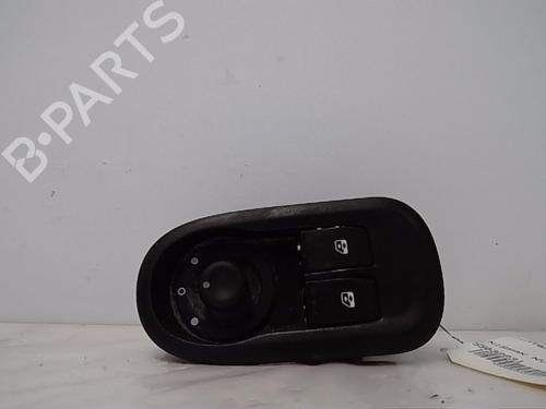 Used Left front window switch NISSAN NV400 Van (X62, X62B) dCi 130 (130 hp) 13849660