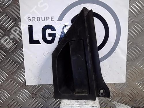 Høyre bak utvendig håndtak RENAULT TWINGO III (BCM_, BCA_) 0.9 TCe 90 (BCM9, BCM2) (90 hp) 13854915