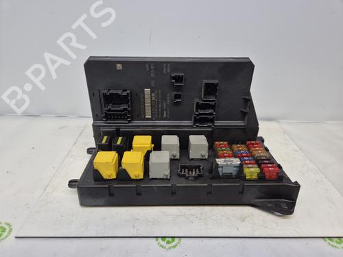 Used Fuse box MERCEDES-BENZ SPRINTER 3,5-t Van (B906) [2006-2020]  31275780