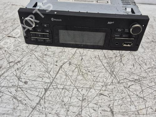 Used Radio Radio 37624046 37624046