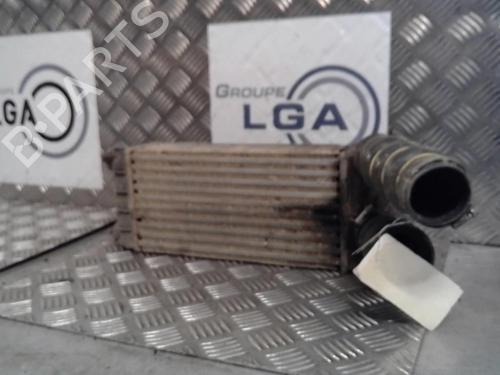 Intercooler PEUGEOT 5008 (0U_, 0E_) 1.6 HDi (112 hp) 13864100