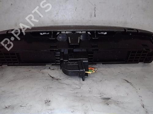 Used Warning switch PEUGEOT 308 I (4A_, 4C_) 1.6 HDi (92 hp) 13842642
