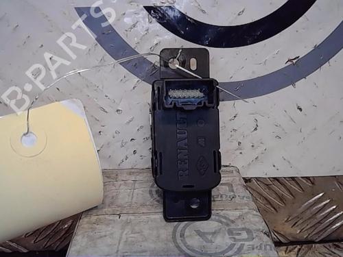 Spak kontakt RENAULT KADJAR (HA_, HL_) 1.2 TCe 130 (HLMR) (130 hp) 13856092