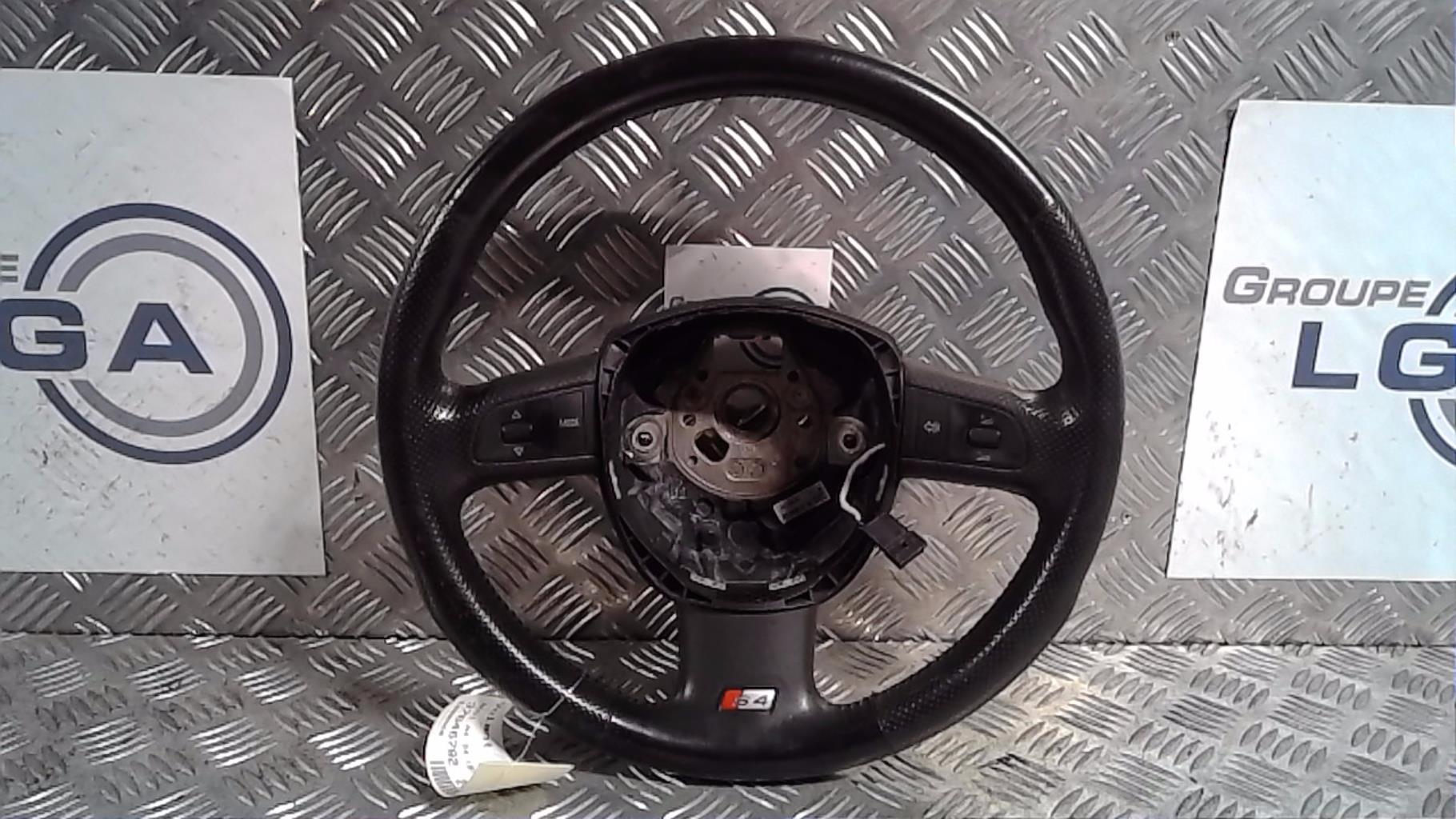 Volant Tuning Cuir/Alcantara Pour Audi A4 B7 - Marque Autofun-Extreme, Référence 20-479, Neuf Remanié